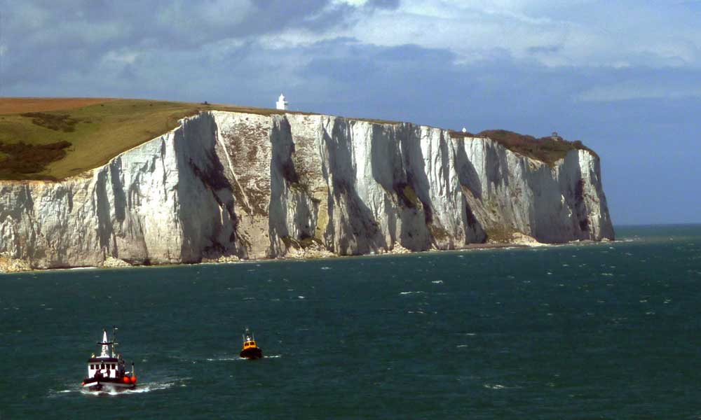 beautiful dover cliffs in kent uk